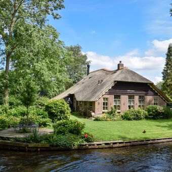 Woonboerderij te koop